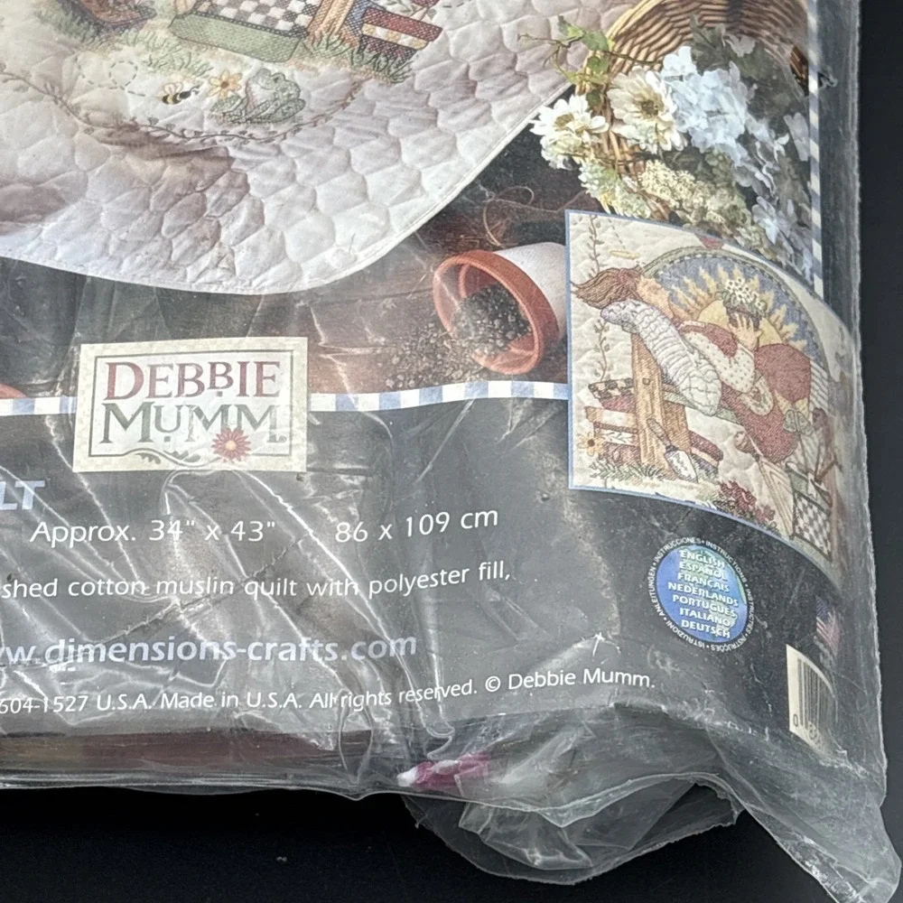 Vintage Dimensions 3201 Sunny Days Angel Stamped Cross Stitch Crib Quilt Kit NOS
